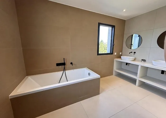 Villa Bergerie Piana D'architecte Neuve, 8 Pers, Piscine Chauffée, à 10 Min *